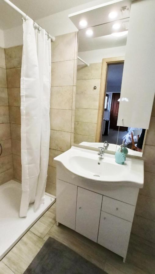Apartma Montemoro Daire Ankaran Dış mekan fotoğraf