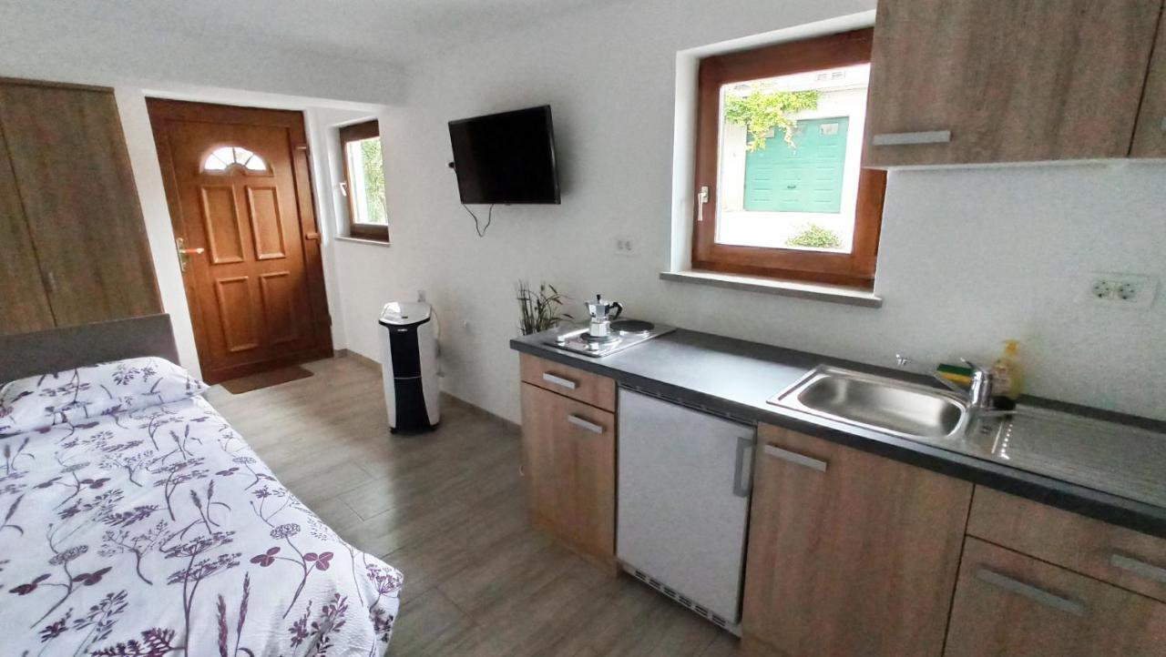 Apartma Montemoro Daire Ankaran Dış mekan fotoğraf